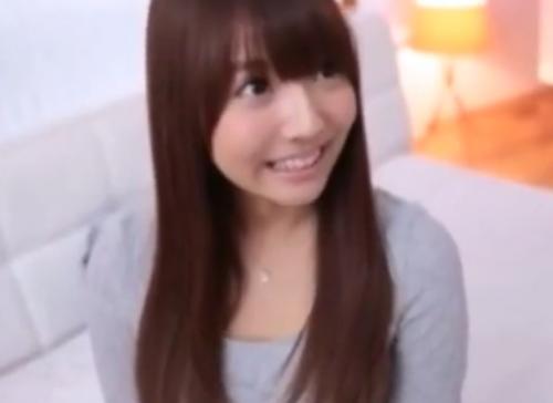 【三上悠亜】元アイドルが恥ずかしがりながら肉棒をペロペロしゃぶり気持ちよくなったらマンコに挿入w