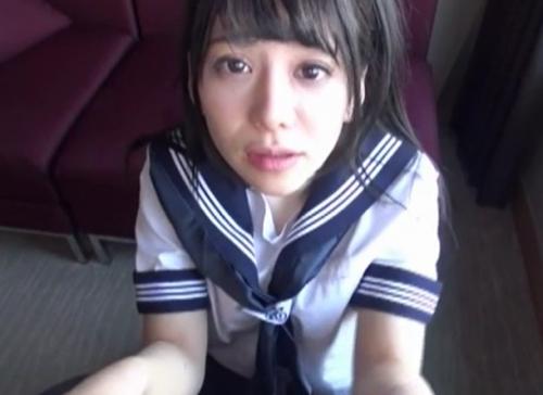 <有村のぞみ>スケベ過ぎる美少女がおっぱい弄られると淫らに感じまくり！制服着たまま着衣SEX！