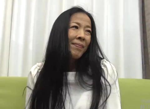 他人に言えない中高年の性に対するお悩みをラピスト花岡よし乃がズバっと解決しちゃうw