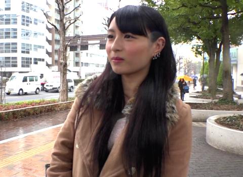 （人妻ナンパ）秘めた肉欲を性感マッサージで引きだす！湿った割れ目が疼きだし肉棒求めアヘアへw