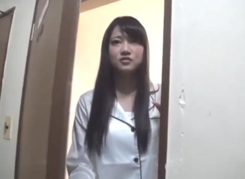 ≪マジックミラー号≫現役大学生の住む某女子大学の女子寮へ突撃しナンパ！男子禁制の寮内で性欲を持て余してるドスケベ女www