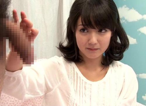 <MM号>男性のオナニーのお手伝いをしてくれませんか？と声をかけ見てるだけのはずが本気になりSEX！