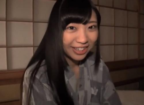 秋田生まれのスケベなカラダのお姉さんが巨乳を晒しおっぱい揺らしながら突きまくられるw