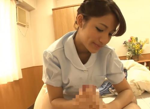 世の男性がまだされた事のない程の極上なフェラチオ！スケベな唾液と卑猥な音を立てナースがED治療w