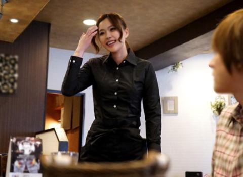 （ナンパ）お姉さんは女優志望の劇団員！プリっ尻に肉棒ブチ込んでSEXしてみたw