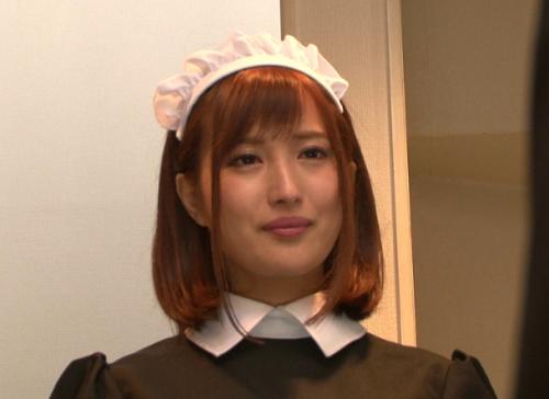 <水谷心音>家に居る家政婦は美しくしかも人妻…そんな魅力的な女性に恋をしてしまった男はSEXをする…