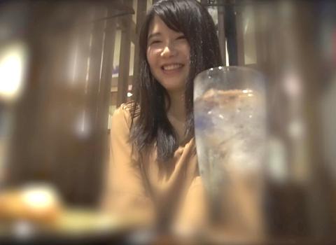 （人妻ナンパ）聞いてみると旦那とSEXが上手くいっていない人妻が他人の肉棒をハメてみたw