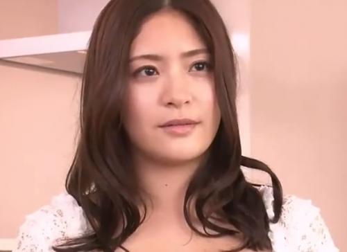 <めぐり>ゆっくりと催眠を掛けられ性奴隷へと変わる巨乳妻…美人妻は徐々に割れ目を弄りだし他人の肉棒を挿入し中出し…