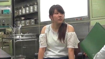 【 熟女】 漁港のある小さな町内は全員顔見知りで家族ぐるみの付き合い。唯・・・