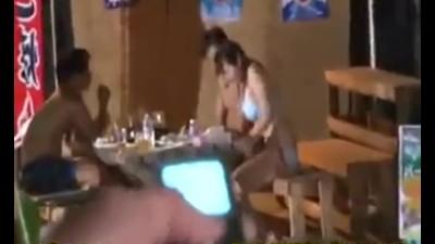 『中出し』羞恥プレイに我慢できずイカされた女は痴漢師を拒みきれずに言いなり！！