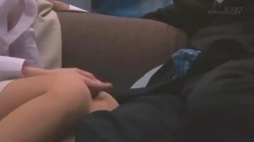 【 OL】 女上司は、ビンビンの部下のおチ○ポに思わず興奮してしまい…男・・・