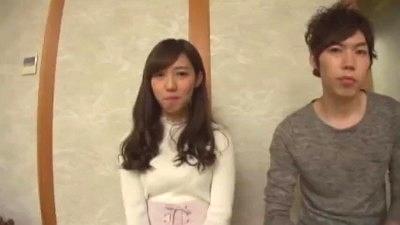 【 ロリ】 温泉場で見つけた友達以上恋人未満の大学生の男女を捕まえて、賞・・・