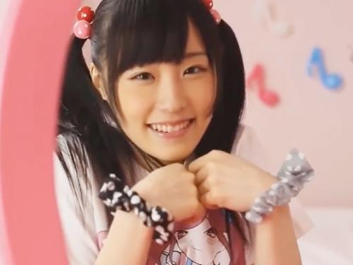 【ロリ】萌え必至！ツインテールでパイパン美少女のマ〇コをバイブでかき回す！