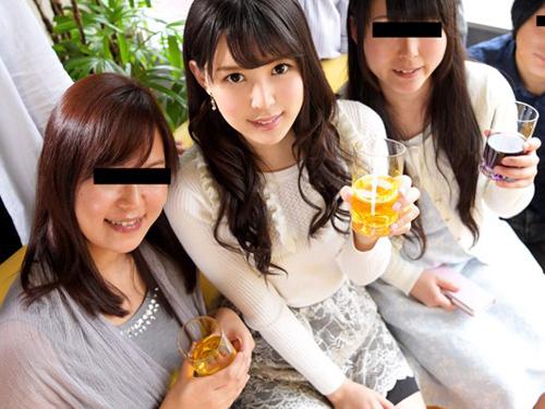 同窓会で婚約を自慢したら無理やり酒を飲まされ泥酔レイプされ輪姦され続ける女