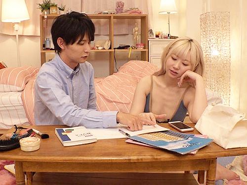 アホで羞恥心もなくノーブラでウロウロするJKギャル…クソ真面目な家庭教師を挑発し勝手に筆おろしw