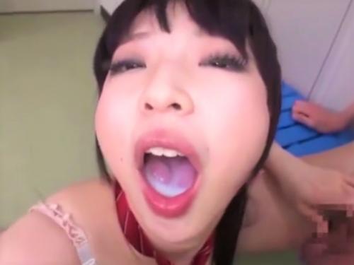 エロい下着のママ焦らしノーハンドフェラでじゅぽじゅぽ口内射精するロリ顔した痴女がエロすぎ！巨乳でデカ尻最高【白石みお】