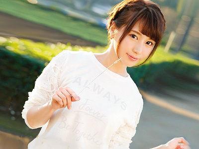 《素人》地方都市ナンパで遂に見つけた！メーカー史上最強のスキモノ！SEXの天才！ 超美少女ルナ（仮）ちゃん19歳AVデビュー ナンパJAPAN EXPRESS Vol.36