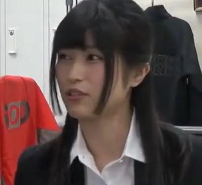 【SOD社員】美人スレンダー女子社員が恥ずかしながらち◯ぽをフェラして手ぶらしてるのがかわいい