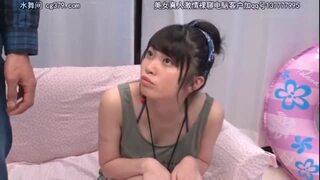 【センズリ鑑賞】美人女子大生がマジックミラー号で童貞君の包茎ち◯ポオナニーを水着姿で観察「初めて見ました♡」