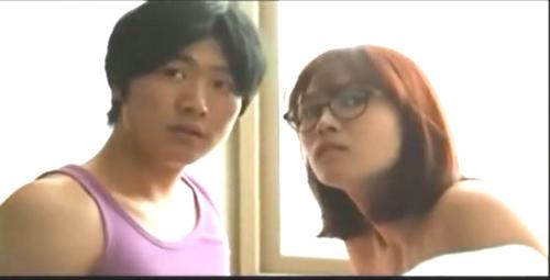 【韓国✕濡れ場】「勉強よりセックスしよ？」母親を騙して美人家庭教師が生徒と卑猥な関係に！オーガズムで喘ぎ声が聞こえそう
