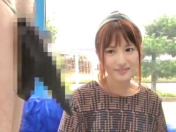 【MM号】超カワ美女登場!!こんな綺麗な子だけど目の前にチンポあるとムラムラしちゃって激しいセックスに発展