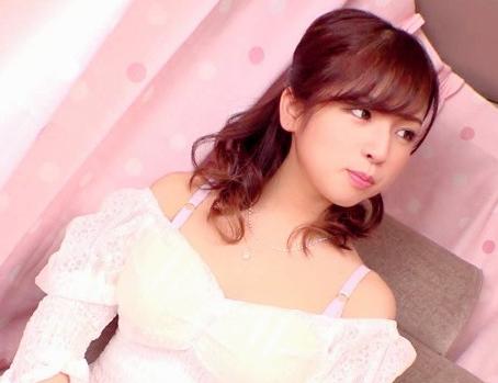 【素人】「ムラムラしてきました。。。。」このまま車中でいっちゃいましょう！！ぷっくり肉厚なオマ○コ解禁！