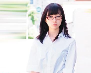 【素人】「デカチンハードファックで性の快楽を叩き込む！」某有名私大研究室所属の理系女子。好奇心でAV出演！撮影前はクールで余裕たっぷりだったのが、トロトロのアクメ顔に…
