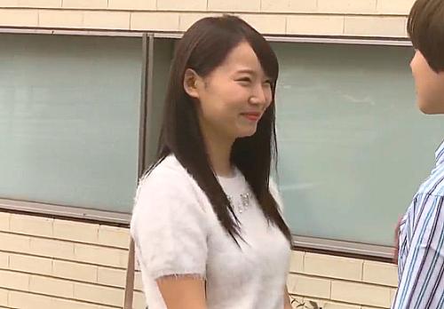 【素人】「絶対大丈夫だから」そのままゴムを外して生ハメ中出し！街ゆく素人女子大生をガチナンパ！真面目な女の子達なので、まずはちゃんとゴムをつけて誠意を見せます！