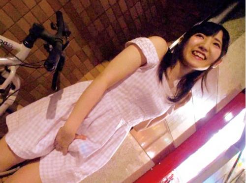 【素人】「本物芸能人のたまごと生ハメSEX。最高の美桃尻をドアップ公開。」お目当てはズバリ芸能人の卵！in六本木
