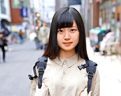 【素人】素人美少女たちの自宅に某番組のフリして訪問！おとなしめな小動物系美少女