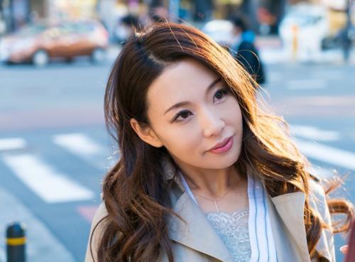 【素人】「四十路妻の旦那にも見せたことのないエッチな姿！！」カッチカチのエロチ○ポを入れられ完全変態化！痴情丸出しのセックス！