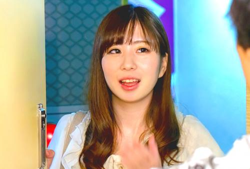【素人】「デリ呼んだら大学時代の同級生が来た！」本当に気まずい知人同士のセックスだが、ちゃっかり中出し！