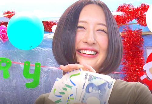 【MM号】お金払って彼氏持ちのカップルをナンパ！マシンバイブで説教絶頂！名器の無毛オマ◯コにたまらず30秒で中出し！