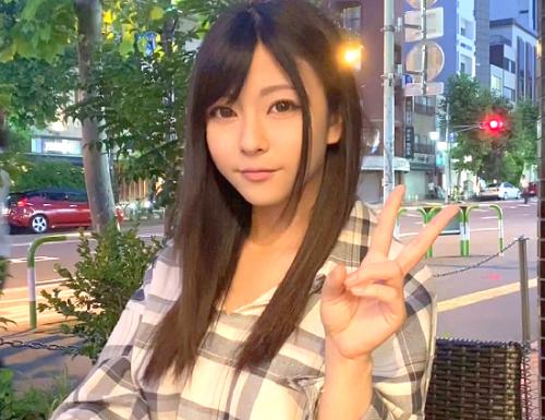 【素人】「もっとしてぇ？もっともっと！いっぱいしてぇ！」お尻を軽くたたくだけでエロスイッチオン、目つきが豹変！便利なお尻です！脱がす前からもうびっちょびちょ。