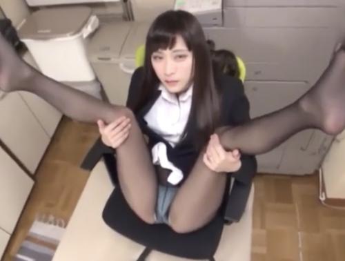 【パンスト足コキ】「こう…ですか？//」美脚OLに恥ずかしい格好をさせたり足コキさせたりやりたい放題な変態男