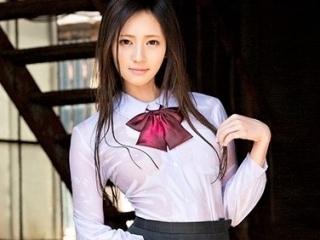 【桃谷エリカ】「おじさんのお尻すっごい臭くて美味しい♡」アナル舐め奴隷となった美女がトランス状態でご奉仕