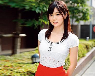 【素人】スタイル抜群の現役女子大生。初めての泡洗い・潜望鏡・マットプレイに赤面！そのまま生で筆下ろしまでしてくれました！こんな初体験最高です！