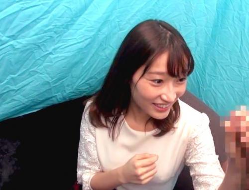 【素人】「…イクのって気持ちイイですね…。」イッたコトがない素人女子のパイパンマ◯コに気持ちい良すぎる中出しセックス！