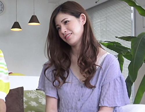 【人妻ナンパ】出産後旦那とはレス気味だけどまだまだやりたい盛りの若奥さんにガチ交渉！