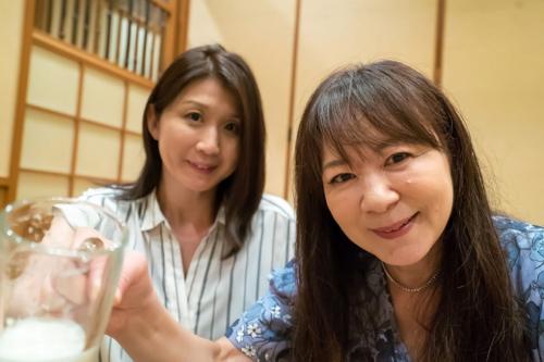 【熟女ナンパ】「若い頃は盛んだったのよ」60歳の熟れた奥様と酔った勢いでホテルで濃厚セックス！すんげぇ喘ぎ方しやがるww