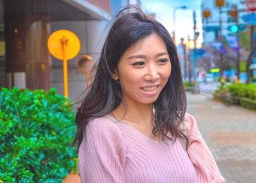 【熟女ナンパ】「ひーひー」言いながら感じる熟女の姿はアナル好きならたまらないはずｗｗｗ！