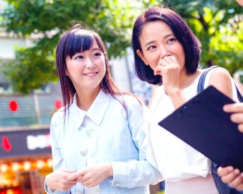 「え？姉妹じゃないんですか？」母娘ナンパして中出し！お母さんなのに娘の前でイッちゃう淫乱ぶり！！母娘で快感に堕ちていっちゃった！