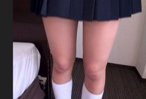 【JK援交ハメ撮り】めちゃんこ可愛いショートカットの美少女女子高生！チンポとマンコで愛しあう直前の背徳感が半端ない件ｗｗ