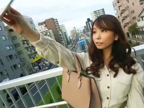 ＜個人撮影＞「おっぱいでっけぇーーーーッ」マジックミラー号で彼氏持ちな美少女ロリ女子大生をハメ撮りｗ＜素人NTRナンパ＞