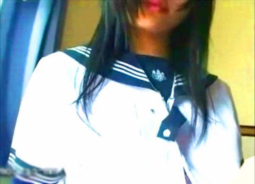 【素人投稿】敏感過ぎて(*´Д｀*)♥ｱﾝｱﾝうるさいJK娘！セーラー服のロリ女子高生ナンパして親父がハメ撮り！他1作品