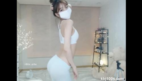 【韓国美人】なにこのケツエロすぎwwモデルを軽く超えてくるハイスペックの激かわKoreanBJがピタパン美尻をｴﾛ配信♡