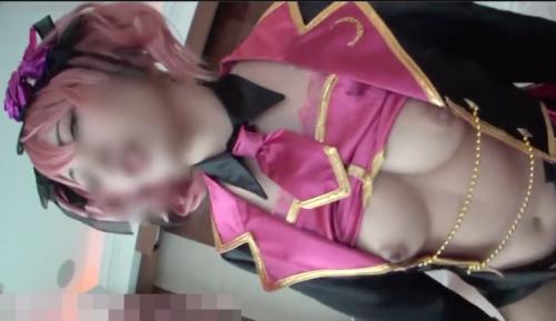 【激エロレイヤー】何回射精しても飽きないカラダ♡♡イッてもお掃除フェラでまた勃起させる性処理専用レイヤー♡