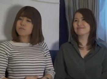 【母娘ナンパ】プレゼントにつられて親子で3Pへ！共に中出しされ大満足