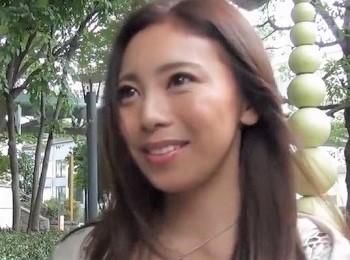 【人妻ナンパ】夫との関係がマンネリ化して退屈してた若妻をゲット！