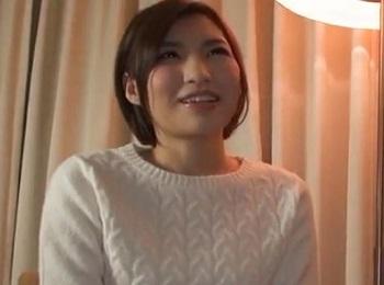 【人妻ナンパ】ショートヘアが似合う奥様！ハメ撮りセックスで中出し成功